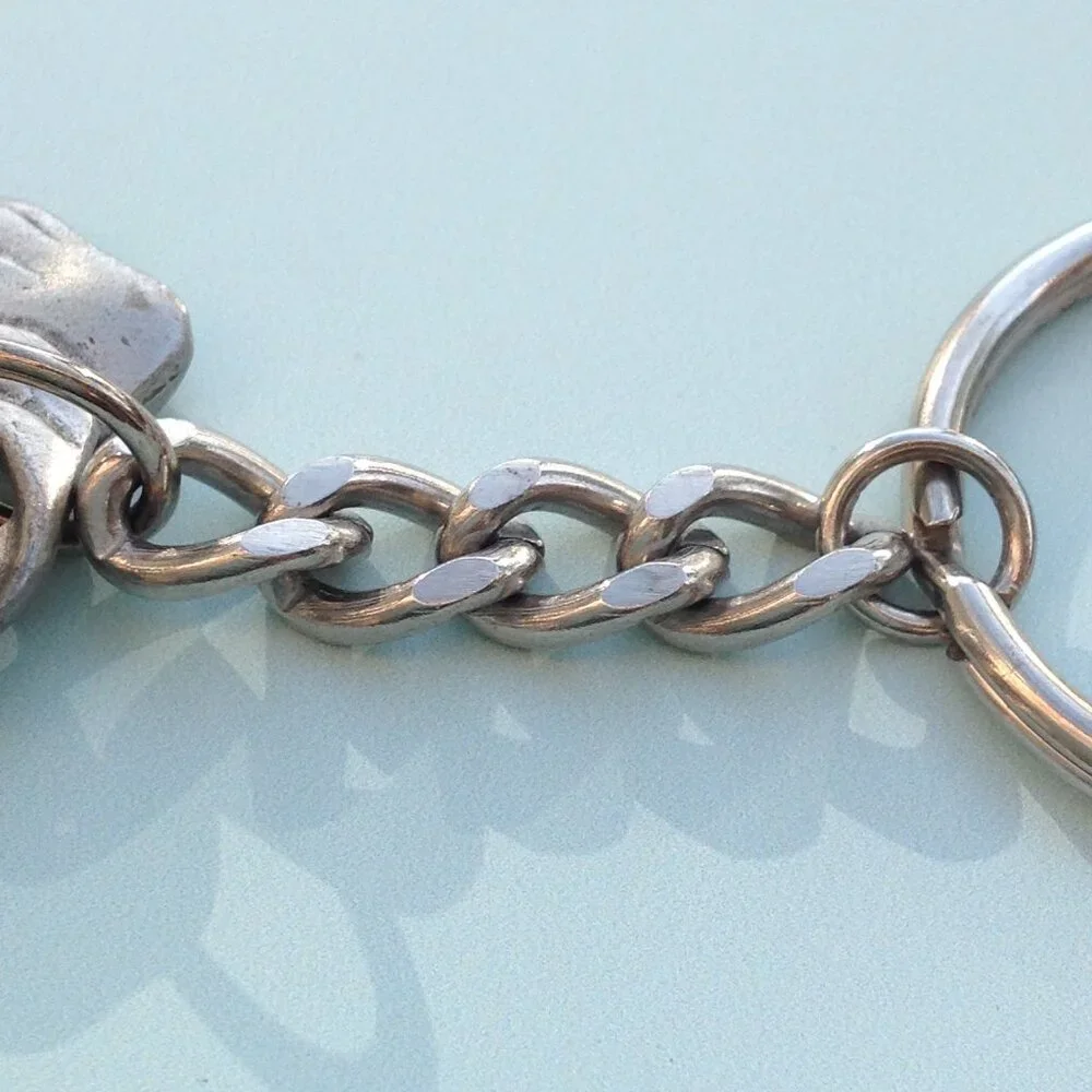 Seagull Pewter of Canada 1986 Animated Bow Key Chain Keychain Charm Fob